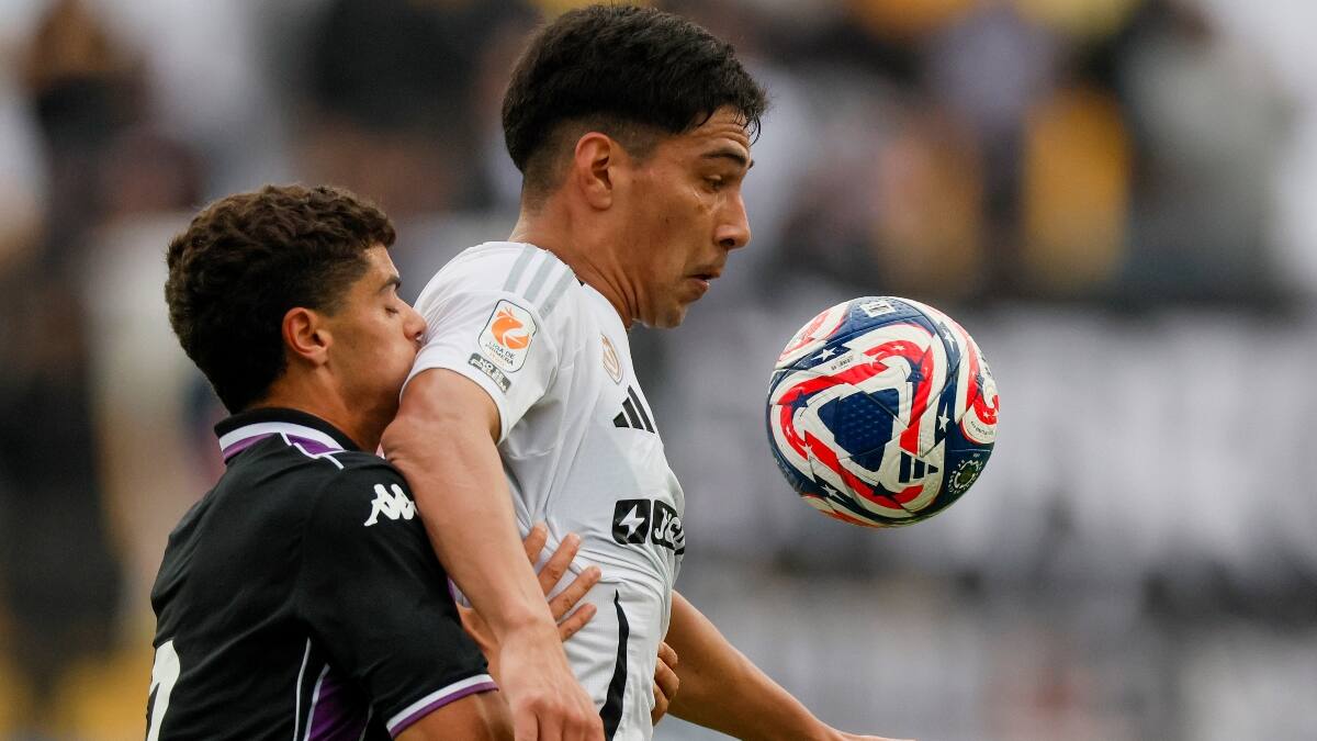 Salomón Rodríguez le sigue dando dolores de cabeza a Colo Colo en el mercado de fichajes: esperan ofertas