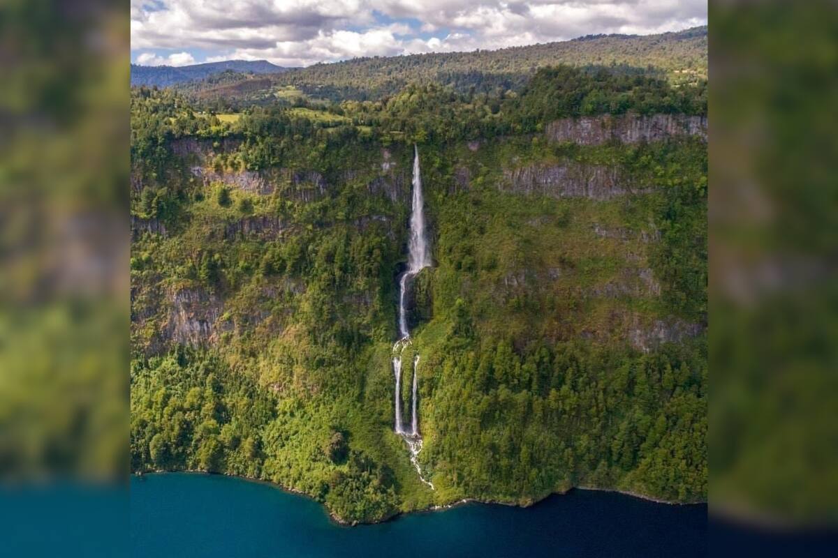 Descubre todos los detalles de este espectacular salto de agua (Créditos: Turismo Puyehue).