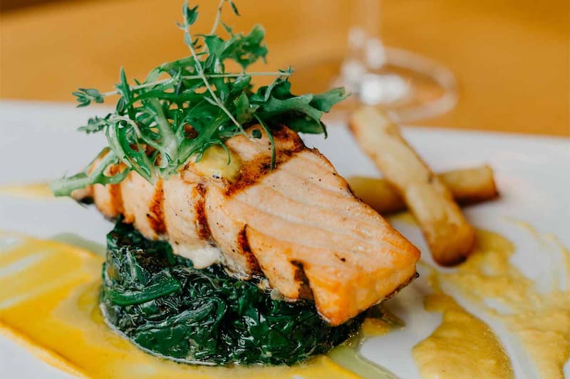 ¿Por qué es importante consumir pescado de dos a tres veces por semana?