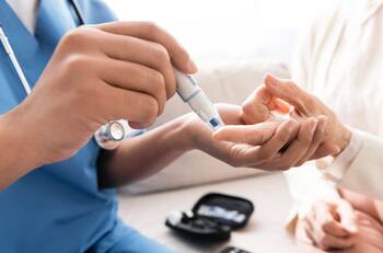 Diabetóloga del Hospital Clínico U. de Chile sobre diabetes y factores de riesgo: “Las personas jóvenes, incluso niños, con el exceso de peso han desarrollado el tipo 2″