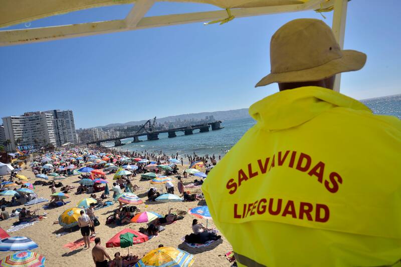 La DIRECTEMAR habilitó una aplicación que permite saber cuáles están habilitadas para el baño durante este verano.