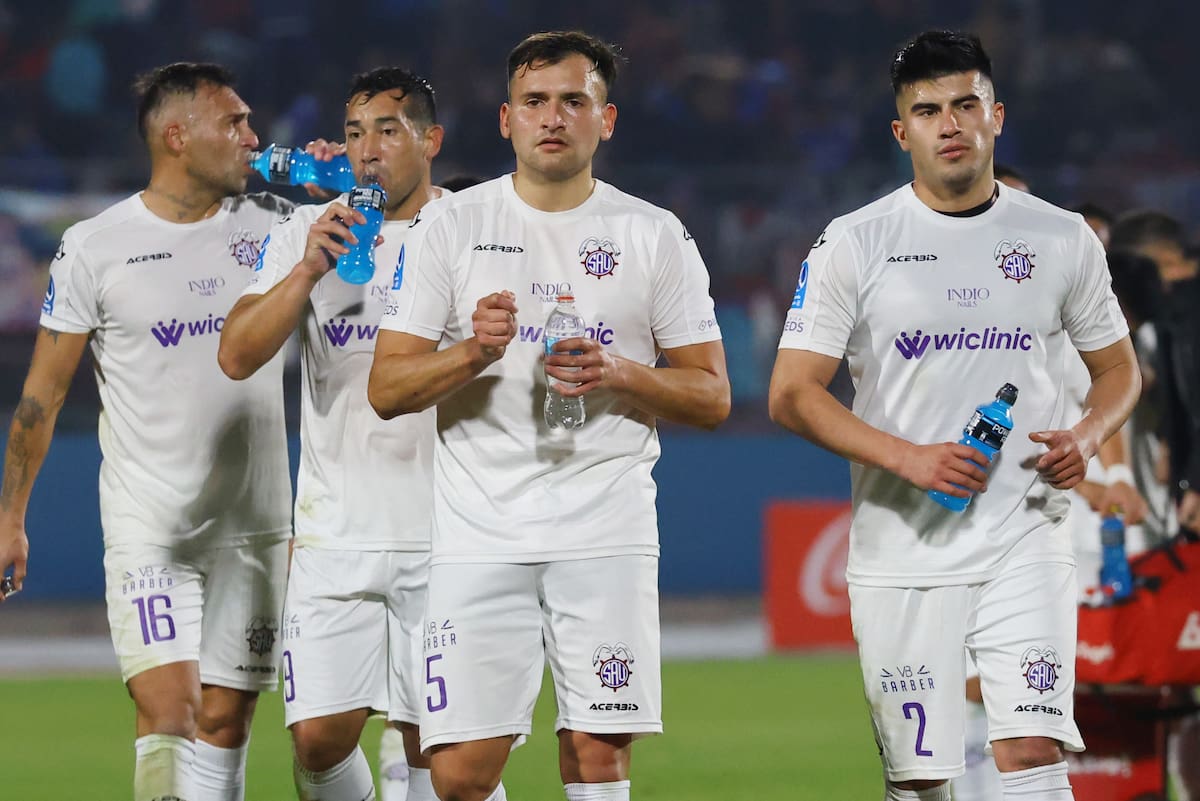 está al borde de declararse en quiebra. /Photosport