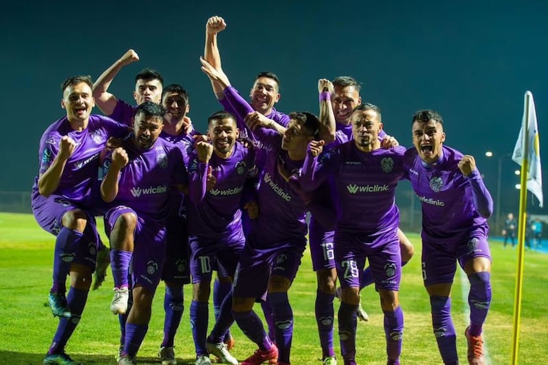 utilizó cuatro recintos diferentes para ser local en la temporada 2024 de Segunda División.