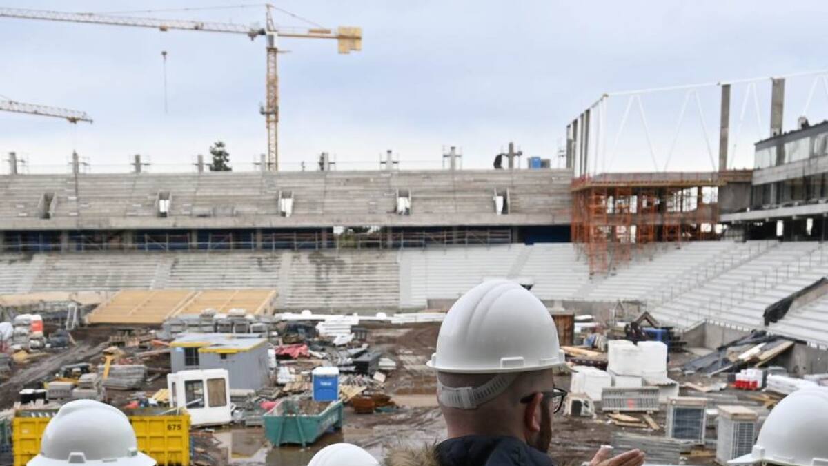 ¿Cuánto público visitante admitirá la UC en el nuevo San Carlos de Apoquindo?