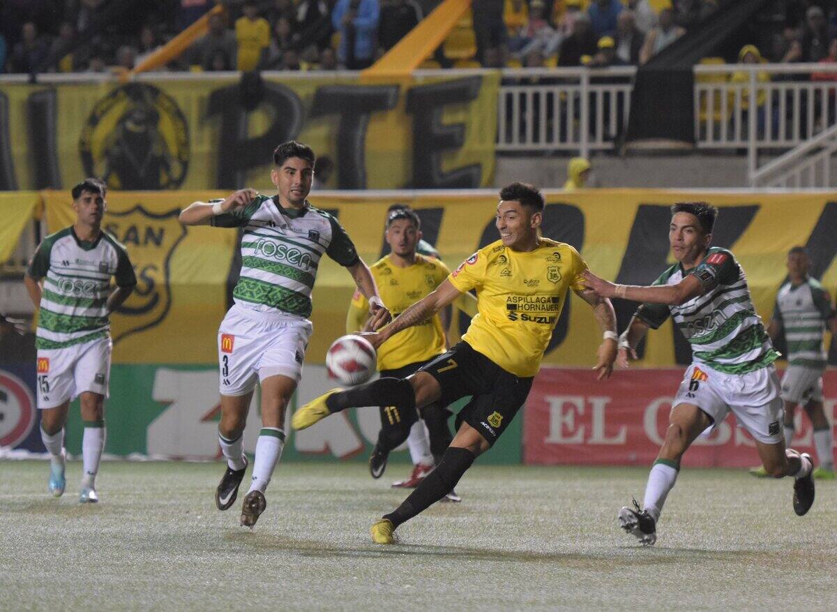 San Luis viene de vencer a Deportes Temuco. Crédito: @sanluis_qta.