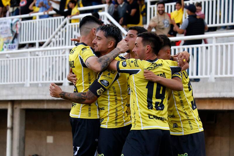 Los Canarios tuvieron un esperanzador triunfo ante la UC en la Copa Chile 2025.