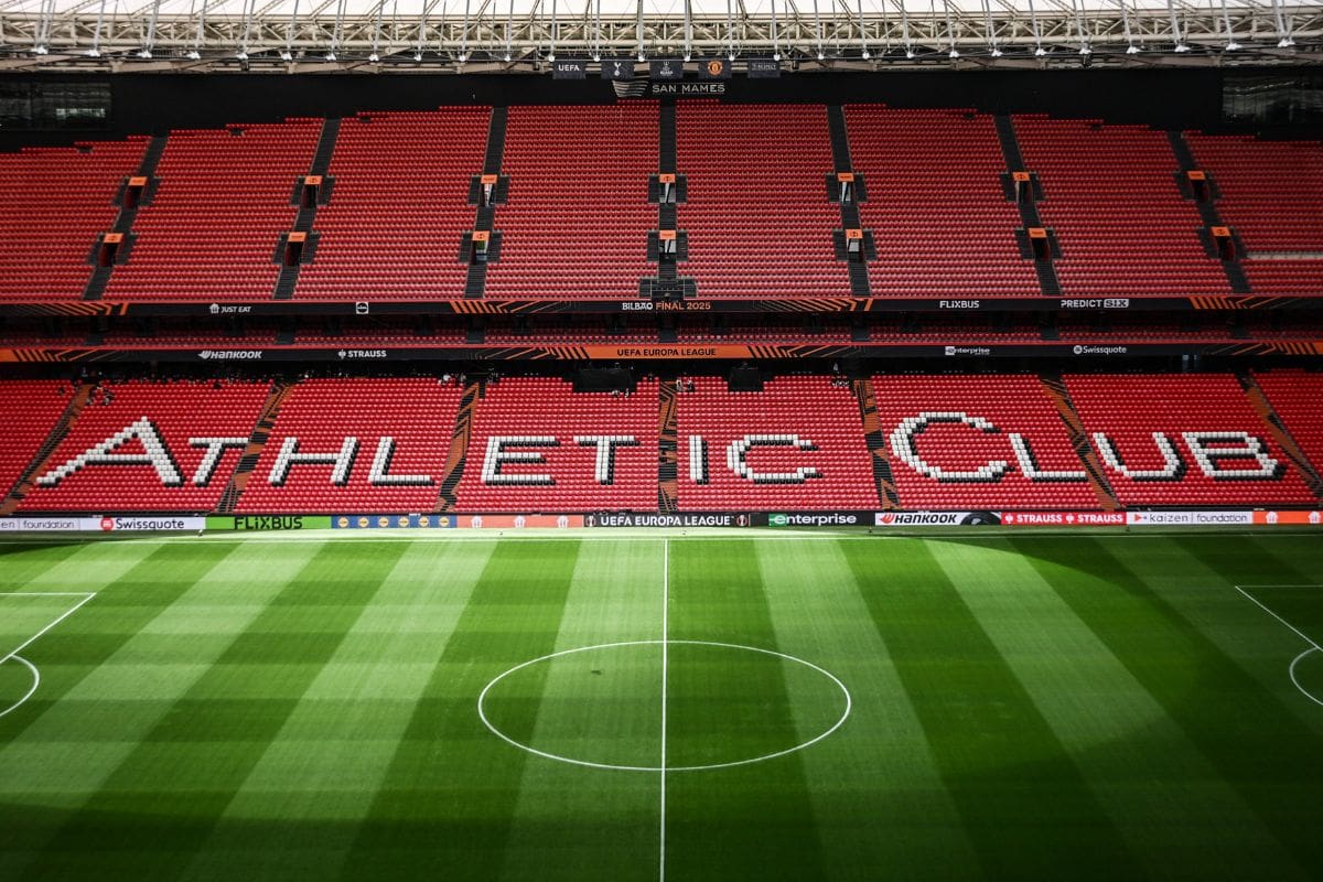 El estadio de Bilbao listo para recibir la final de Europa League.