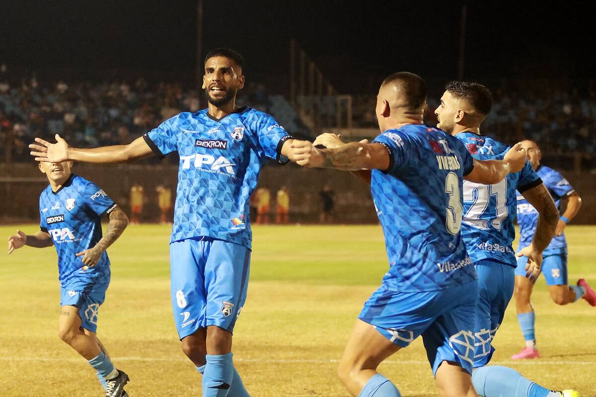 San Marcos de Arica es optimista para salir del castigo con la FIFA.