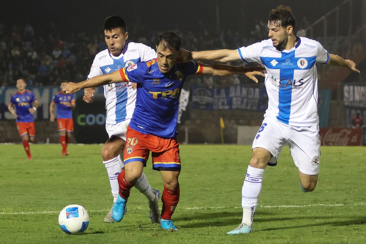 Los cuadros santos abren la Liga de Ascenso 2026. Foto: Agencia Aton