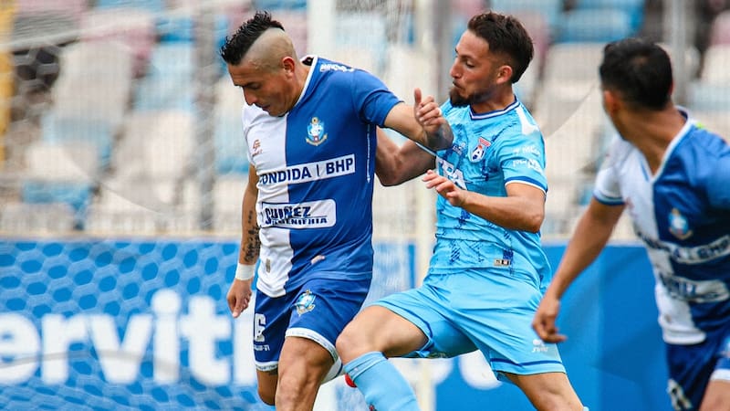 Los Bravos quieren mantener el liderato en Primera B. Foto: Aton