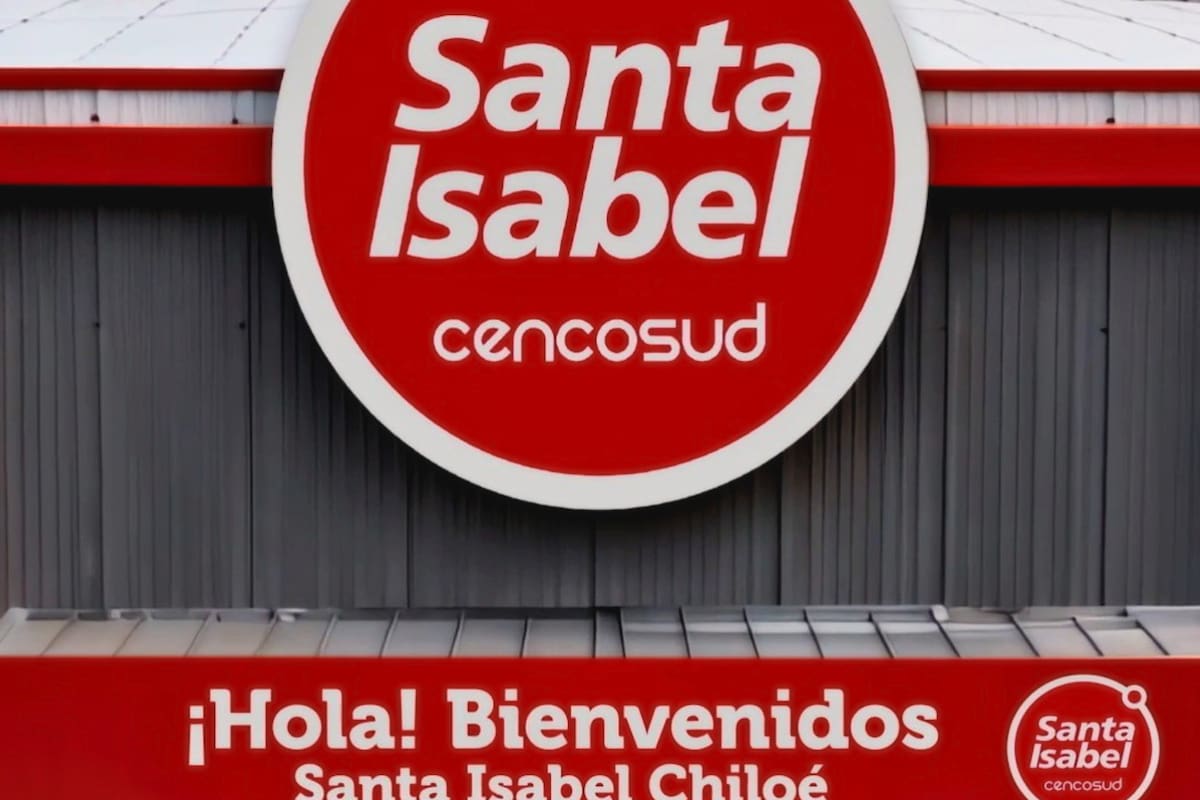 Los supermercados estarán aportando con empleo a más de 400 personas de la Región de Los Lagos. Foto: Santa Isabel en Instagram.