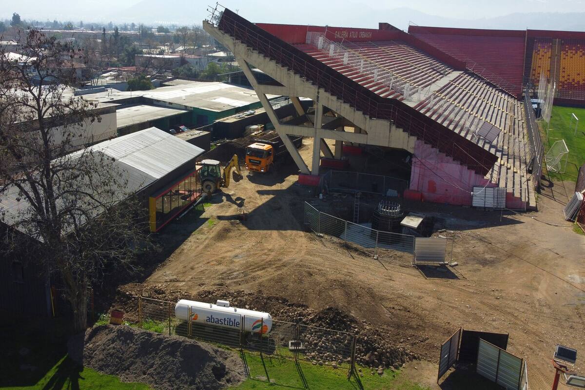El recinto está en obras a solo días de la Supercopa. Foto: Aton.