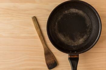 Nunca más comida pegada: con este truco puedes devolverle la antiadherencia a tu sartén
