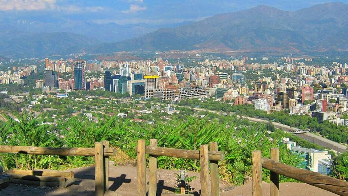 Estos son los CINCO mejores miradores para visitar en Santiago, según la IA