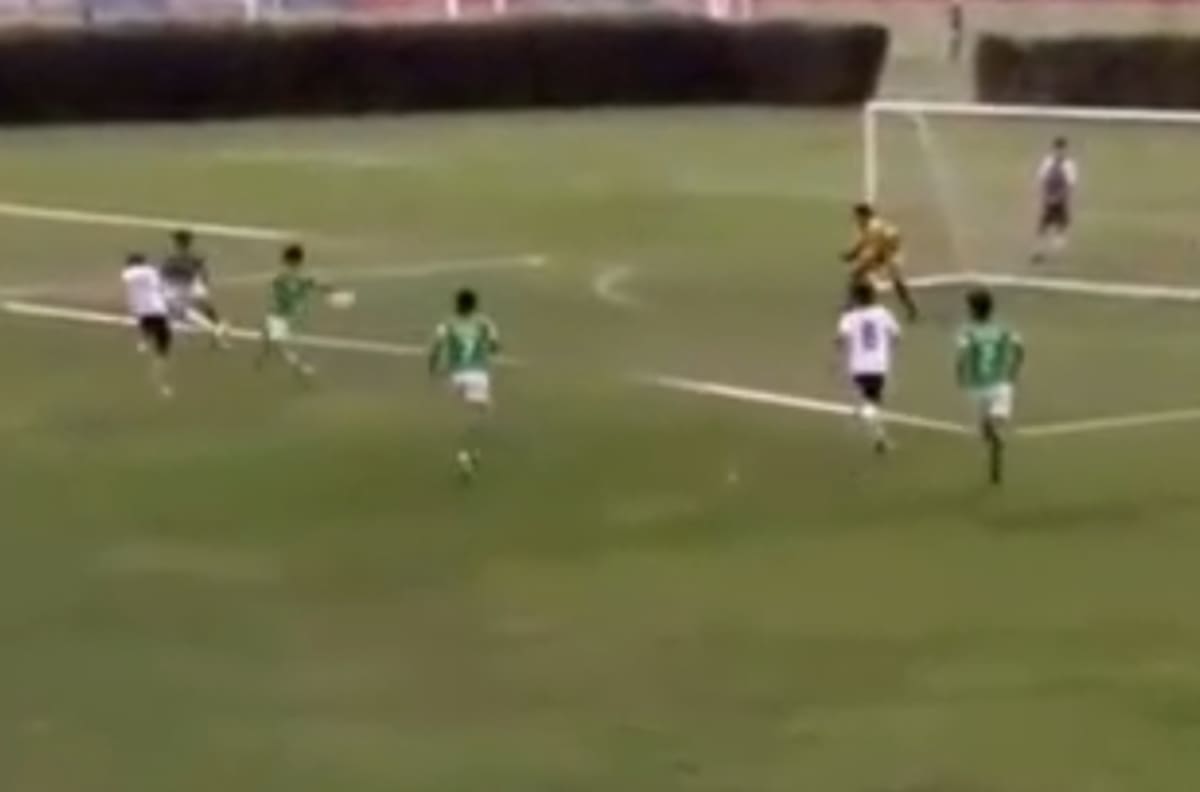 De tal palo, tal astilla: el golazo de Santiago Neira, hijo de Manuel, en Colo Colo