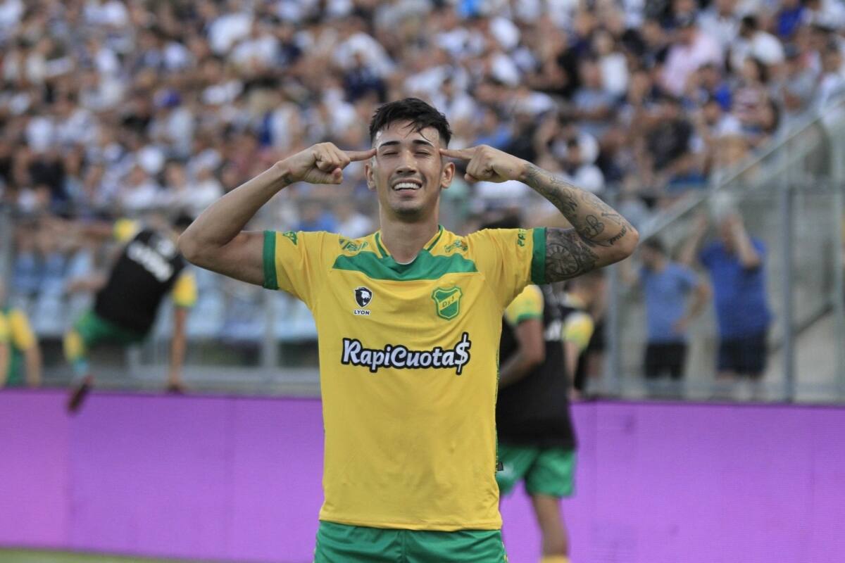 es tentado para jugar en un gigante de Argentina.