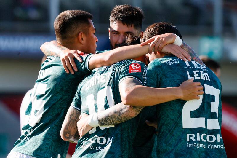 en Primera B.