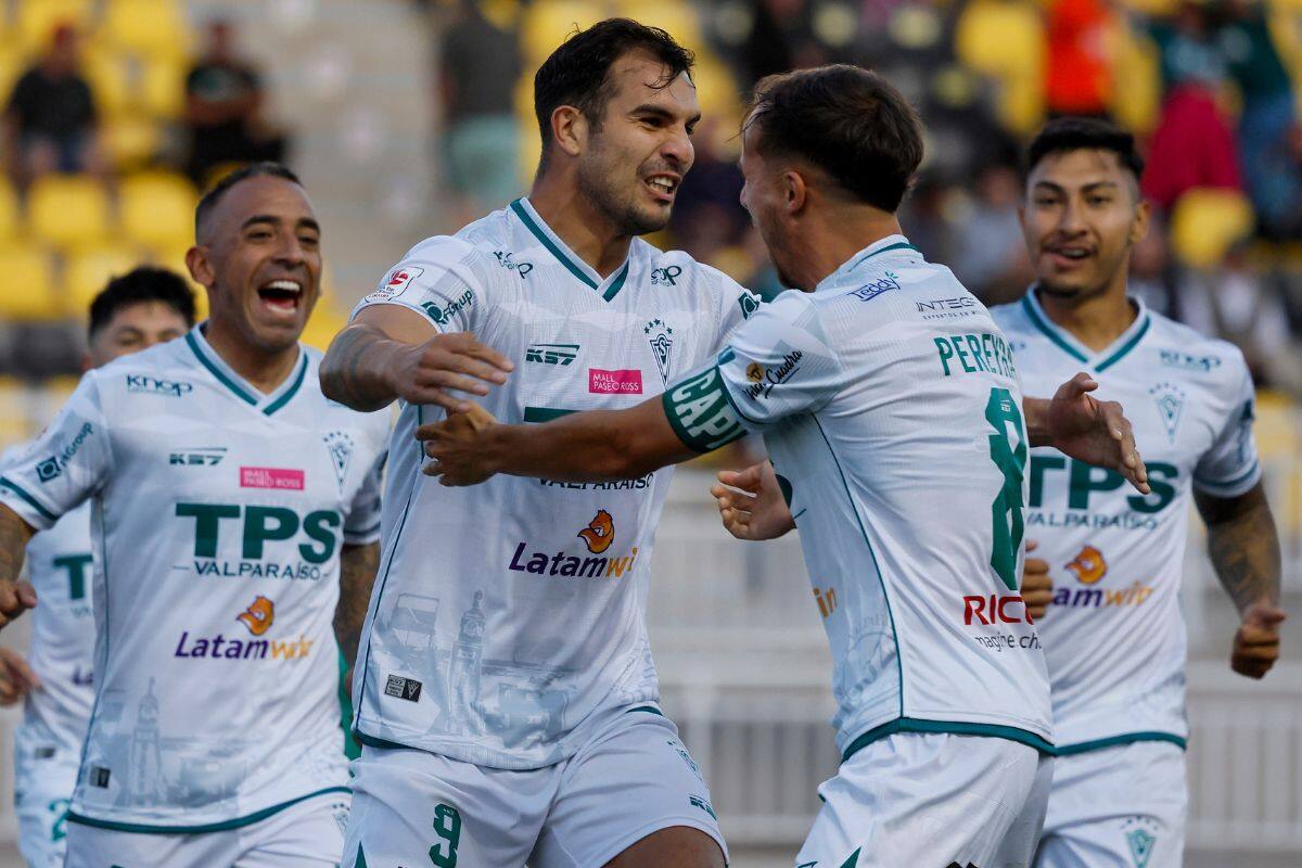 goleó a Deportes Antofagasta por 4-0. Foto: Aton.