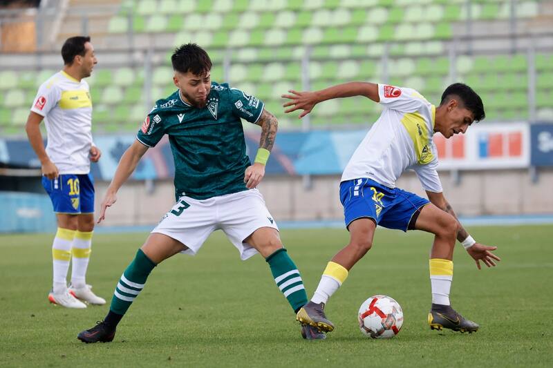 Santiago Wanderers igualó con Barnechea.