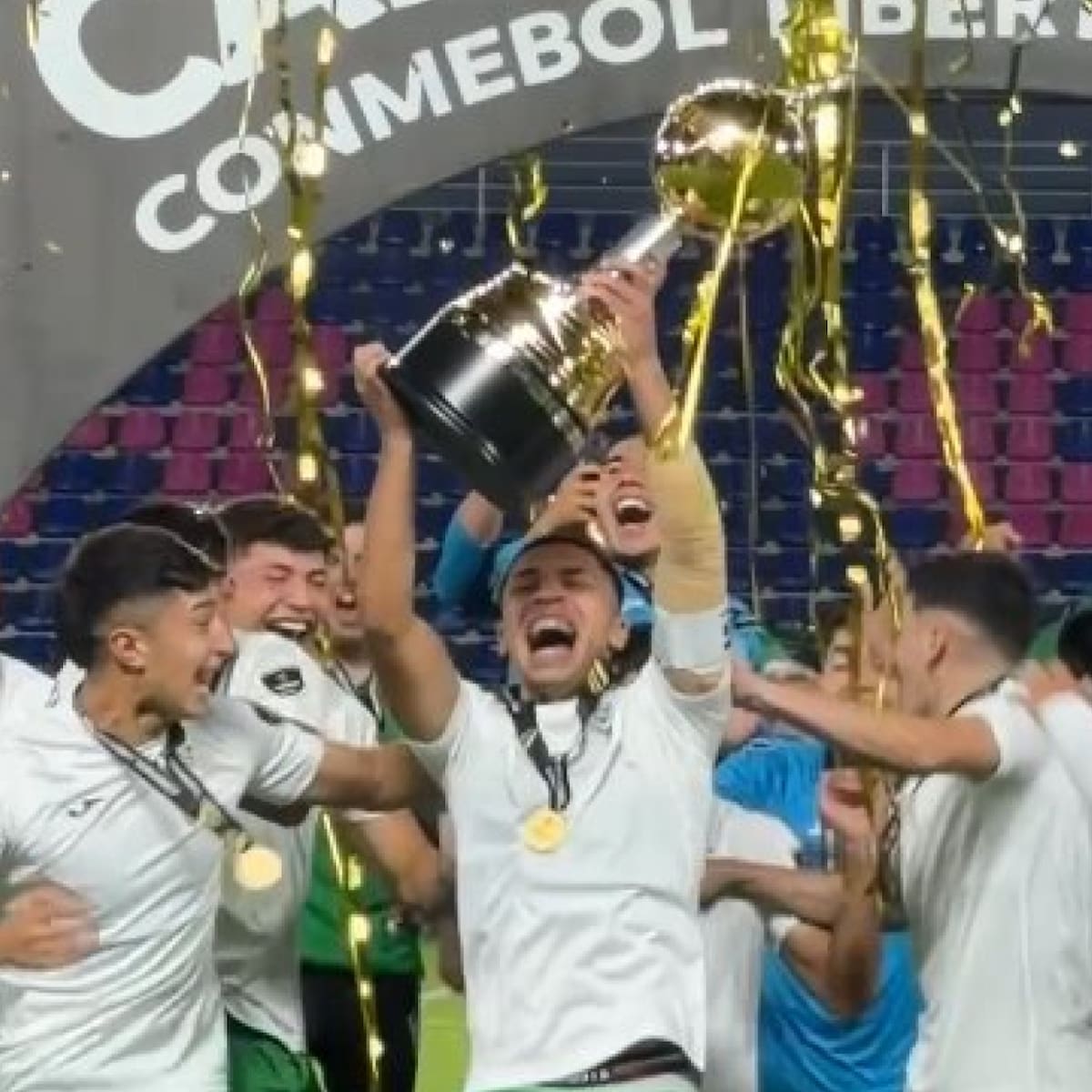 Atención Valparaíso: la fecha que toma fuerza para la final Intercontinental Sub 20 entre Wanderers y Real Madrid
