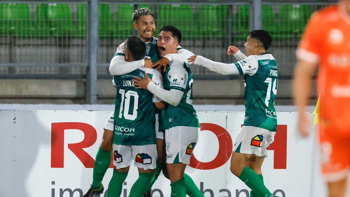 La Noche Verde sigue sin rival: los amistosos que prepara Santiago Wanderers tras negativa de Everton