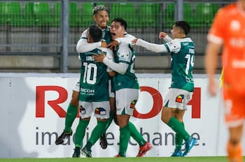 La Noche Verde sigue sin rival: los amistosos que prepara Santiago Wanderers tras negativa de Everton