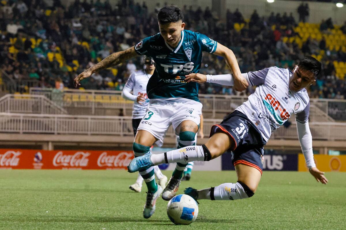 subió el precio de sus entradas como local. Foto: Andres Pina/Photosport