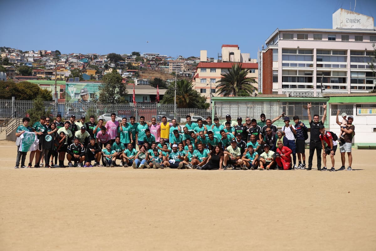 El club entrenando en Alejo Barrios. Fotos: Comunicaciones Santiago Wanderers.