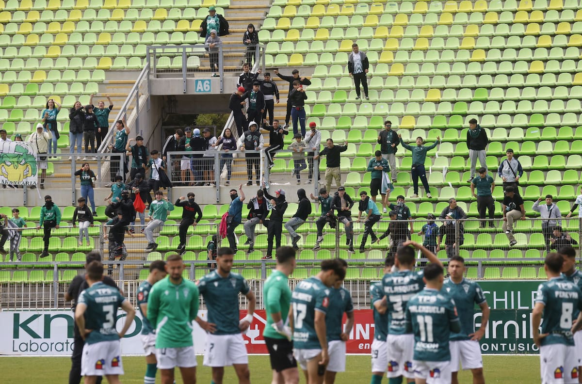 Duro golpe: ANFP sanciona a Santiago Wanderers para su próximo partido ante la U por Copa Chile