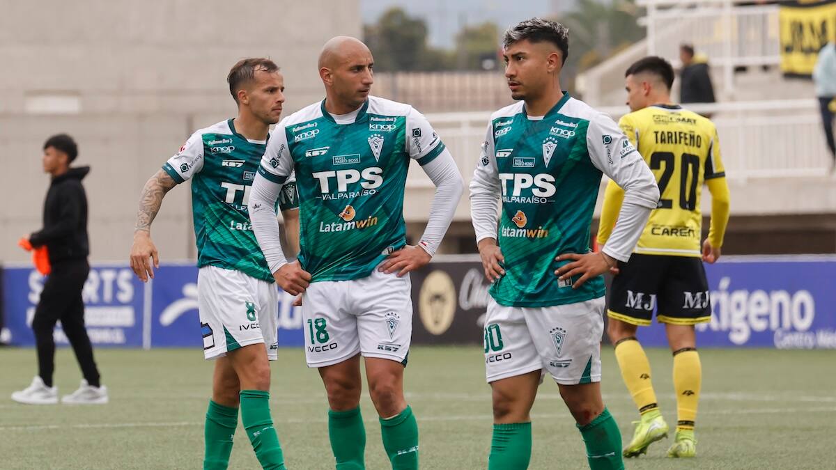“Cosas muy raras están ocurriendo”: Dirigente de Wanderers sospecha del bajón del equipo y avisa a Sorace
