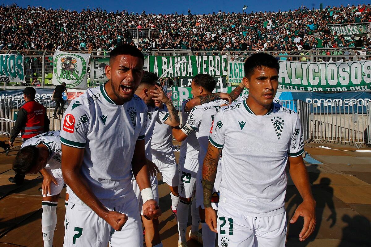 Santiago Wanderers en Primera B. Agencia Aton