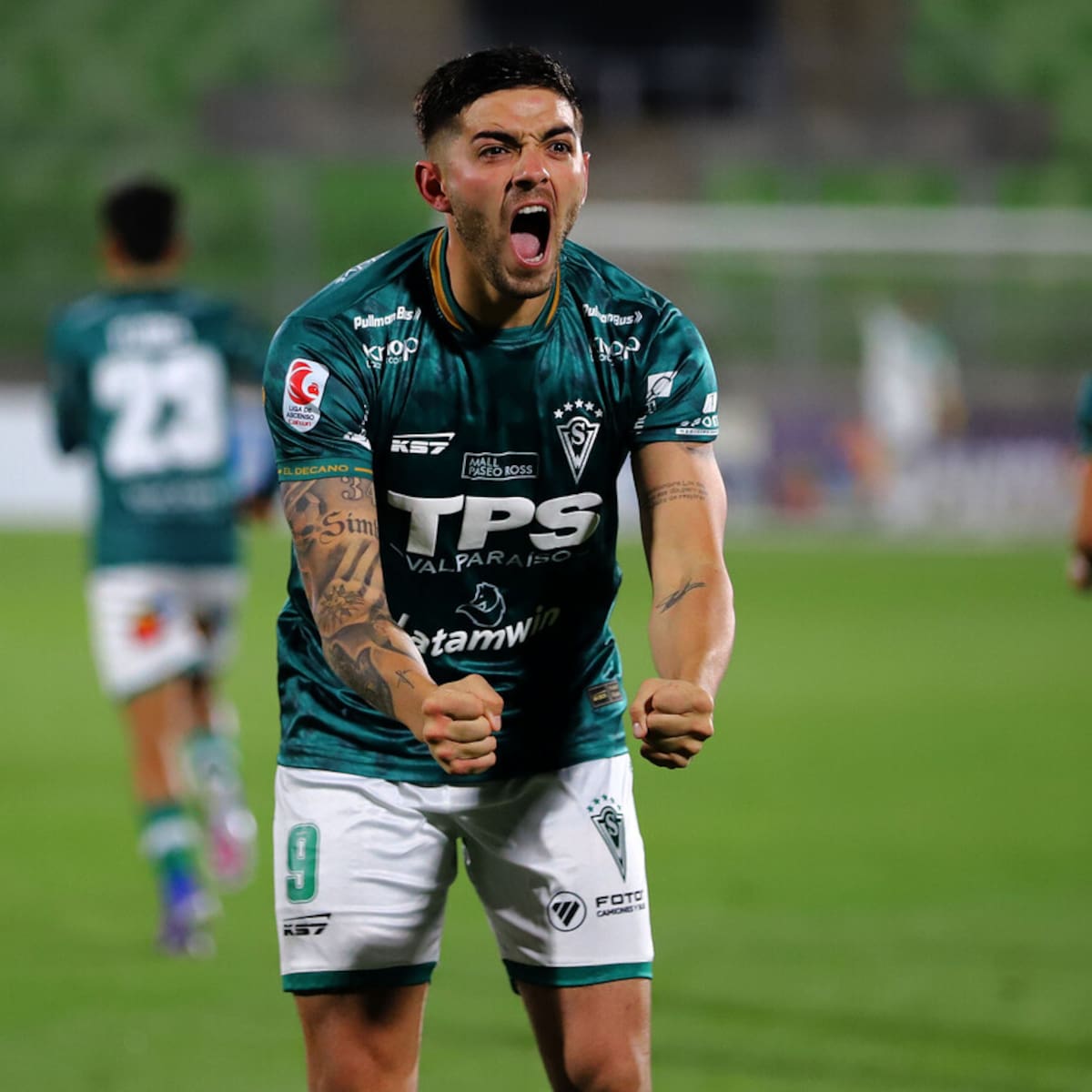 Santiago Wanderers barre con Cobreloa en Valparaíso y deja al rojo vivo la Primera B