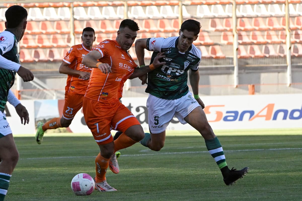 El último duelo entre ambos fue en la Liguilla del año pasado, donde empataron 2-2 en Calama y los locales vencieron en penales. Foto: Aton.
