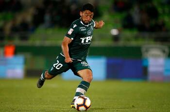 Santiago Wanderers ya piensa en un ‘plan B’ si Adrián Cuadra no sigue