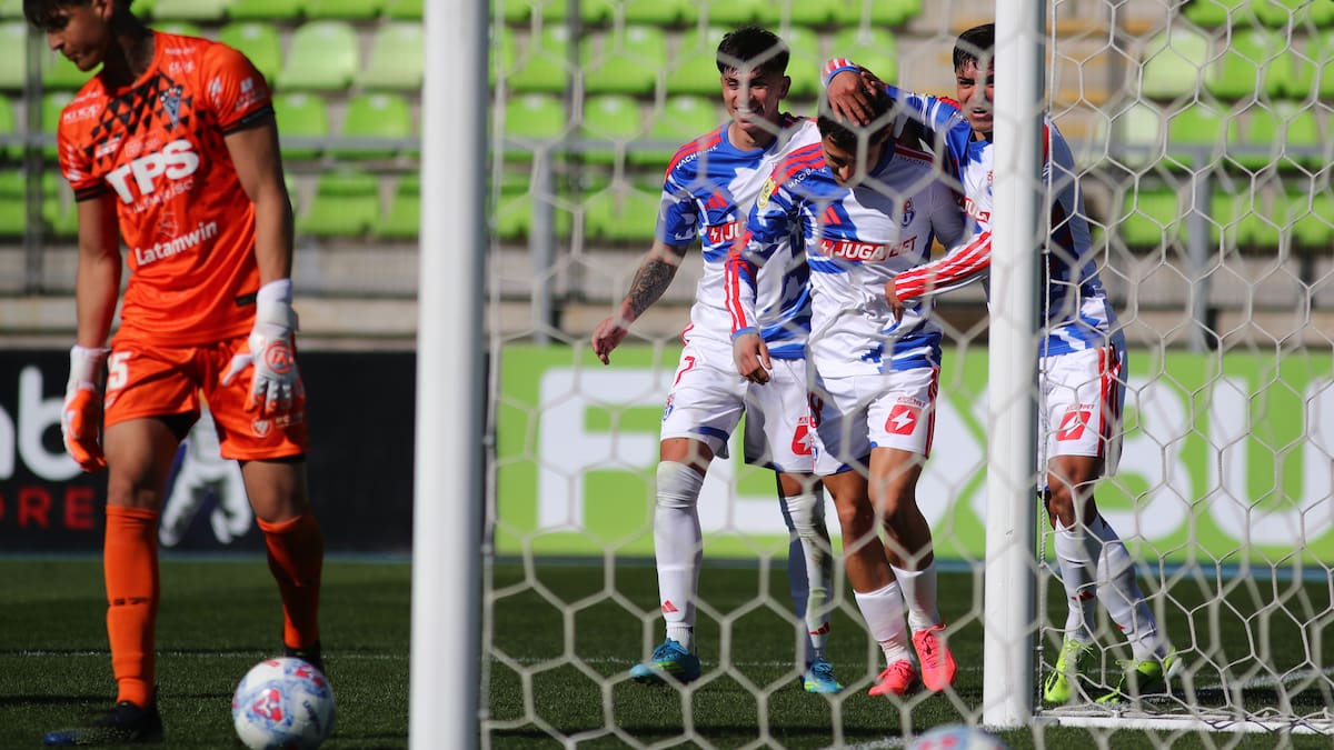 La U eliminó a Wanderers de la Copa Chile y quedó a un paso de la clasificación a octavos