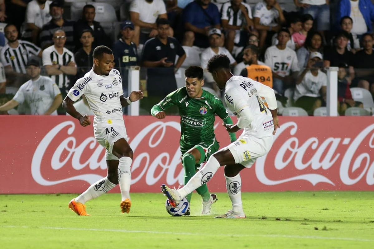 Audax Italiano viene de empatar con Santos en Brasil. Crédito: @audaxitaliano.