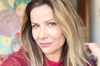 “El favor dura solo unas horas”: Savka Pollak se lanza contra expareja por el cuidado de su hija