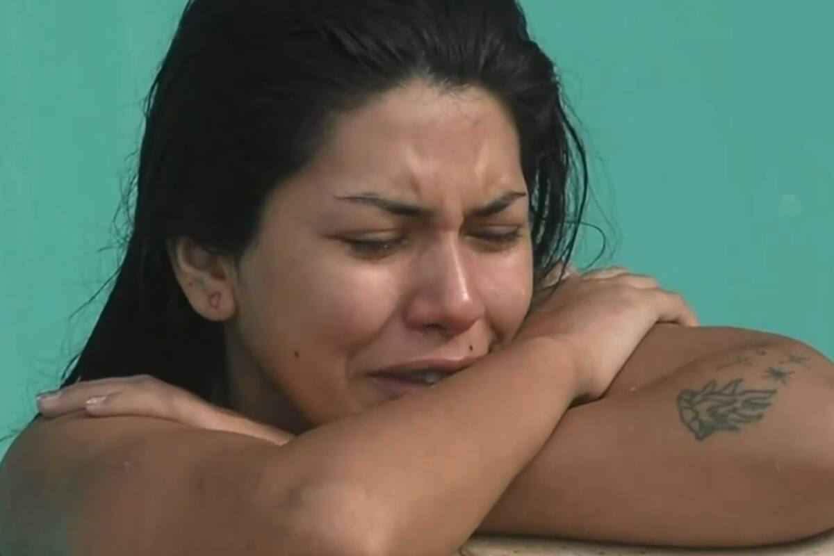 A solo horas de abandonar la casa, Eskarcita no pudo contener su emoción recordando su trayectoria en el programa.