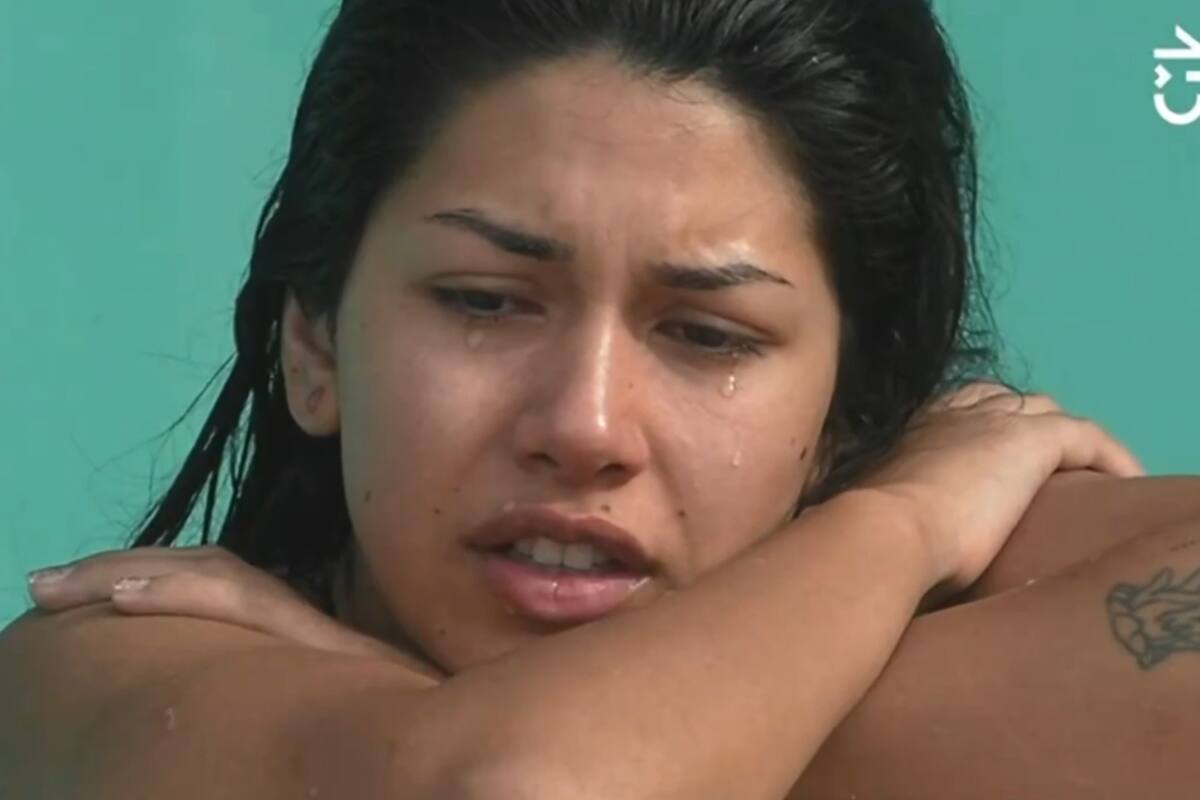 La finalista de "Gran Hermano" Chile no pudo contener las lágrimas recordando su vida fuera del encierro.