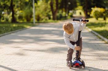 Desde $11.990: Estas son las mejores ofertas en scooters para niños en Navidad