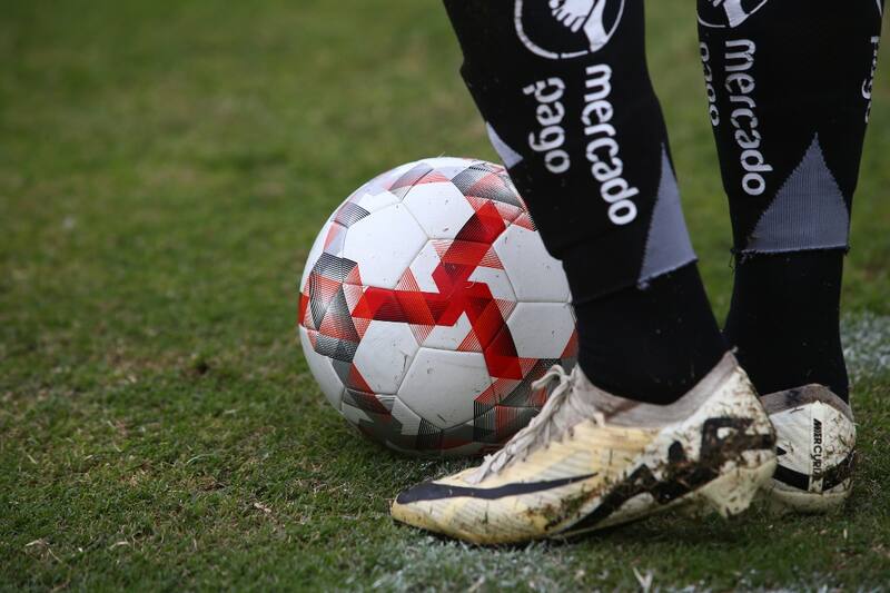el mercado de fichajes del fútbol chileno.