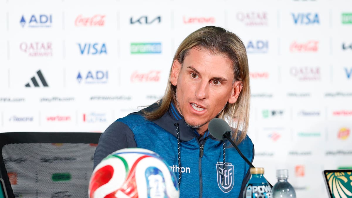 Ecuador toma medidas formales contra hinchas mexicanos que no dejaron dormir a sus futbolistas