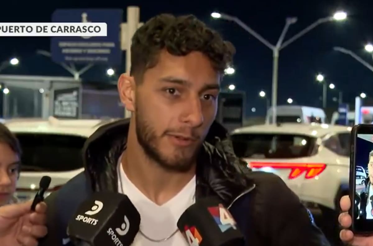 Jugador uruguayo reveló diferencias del plantel con Bielsa: “Yo lo respeto; otros pueden opinar distinto”