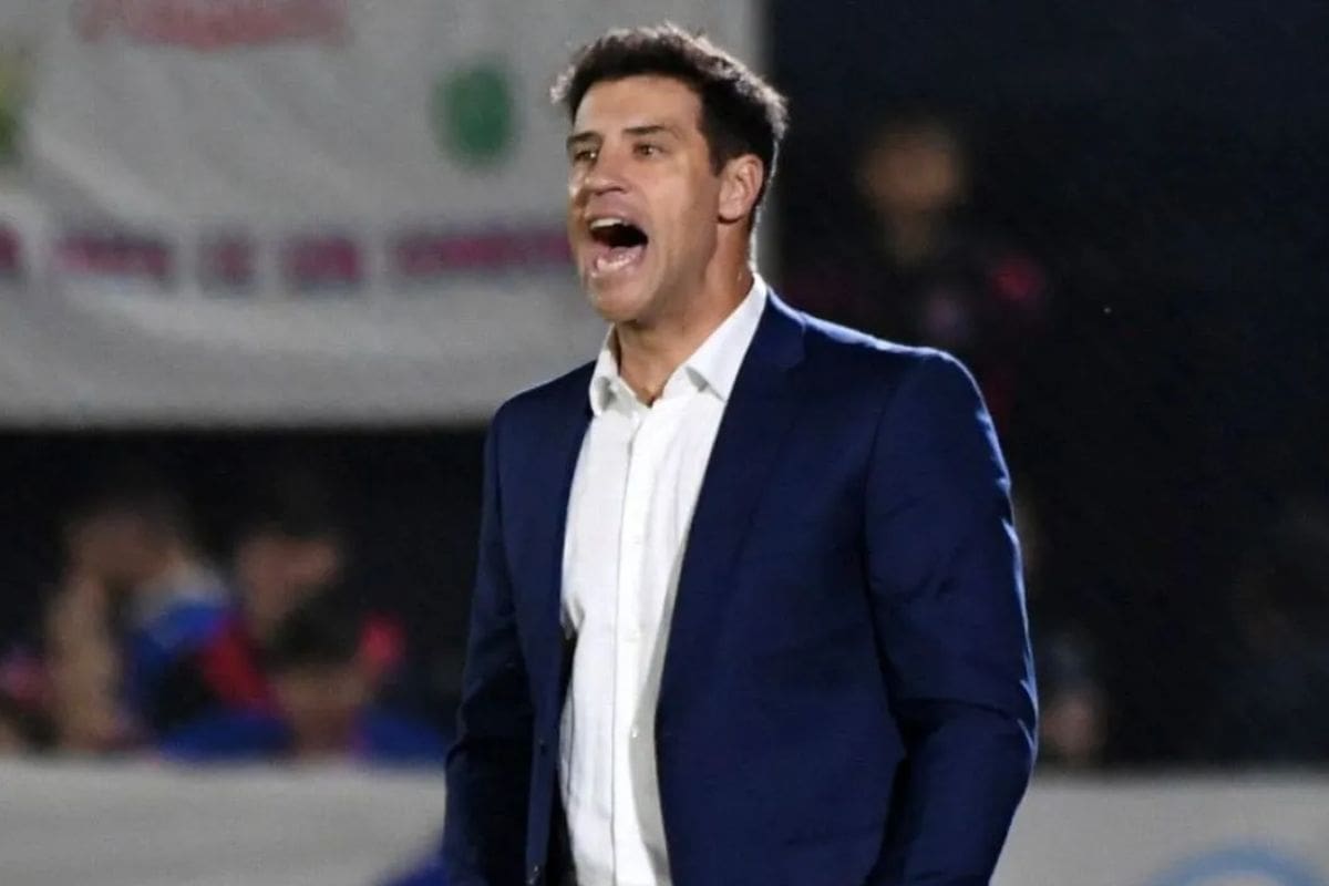 El entrenador duró solo ocho partidos al mando de Vélez Sársfield.