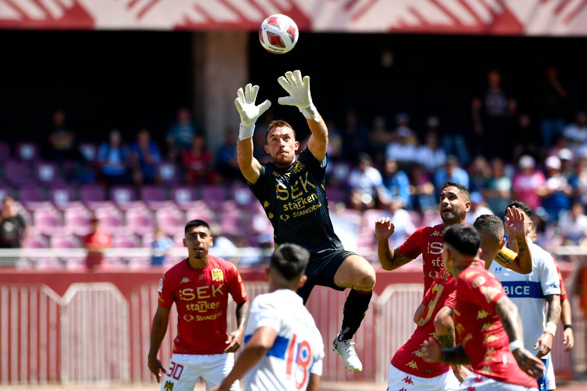 Sebastián Pérez registra un espectacular 2023, en que solo ha recibido nueve goles. Crédito: Agencia Aton.