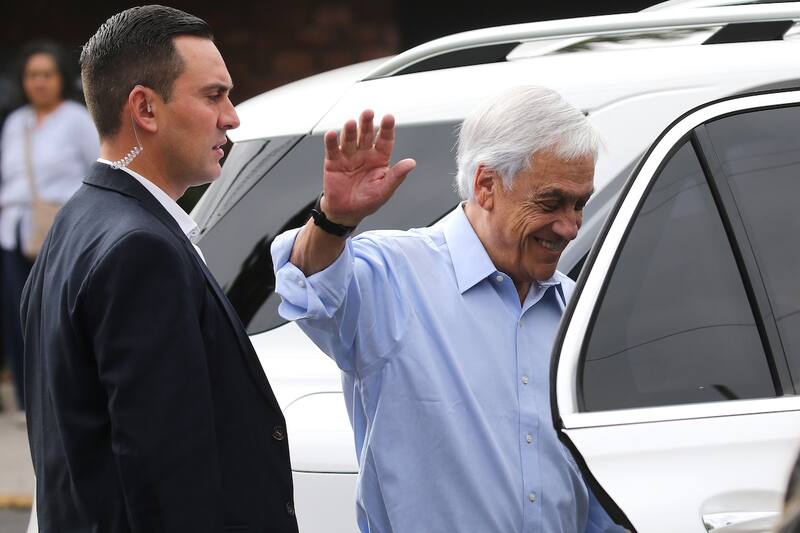 El expresidente falleció a los 74 años tras capotar el helicóptero que pilotaba en Lago Ranco.