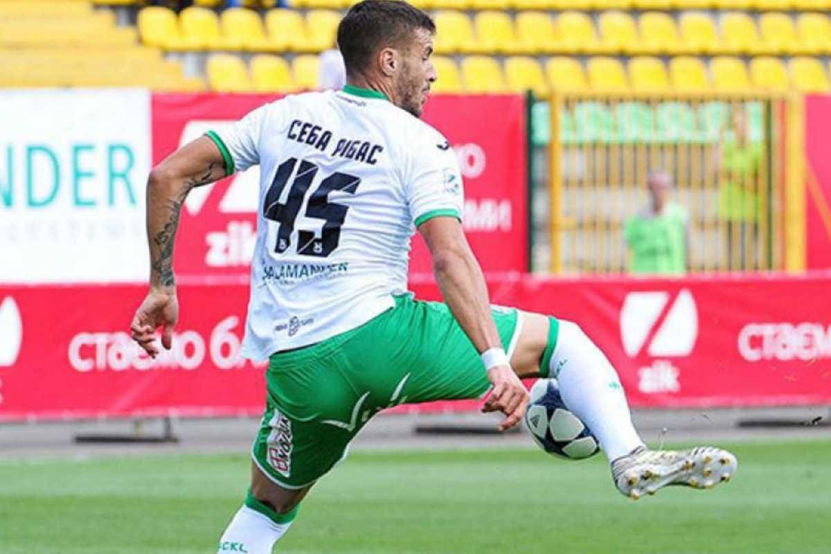 En julio del 2017 llegó al Karpaty Lviv y a fines de agosto ya fichaba en Patronato de Argentina. Foto: Karpaty Lviv