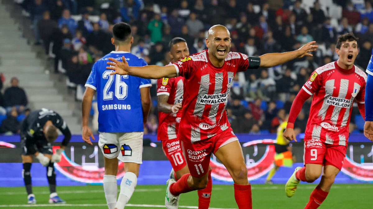 Fue el verdugo de la UC en el Claro Arena y desató la polémica por su nacionalidad: ¿hubo infracción al reglamento?