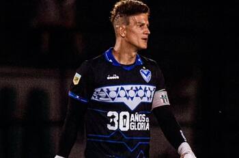 Sigue el escándalo por abuso sexual en Vélez Sarsfield: abogado de uno de los acusados responsabilizó a la víctima