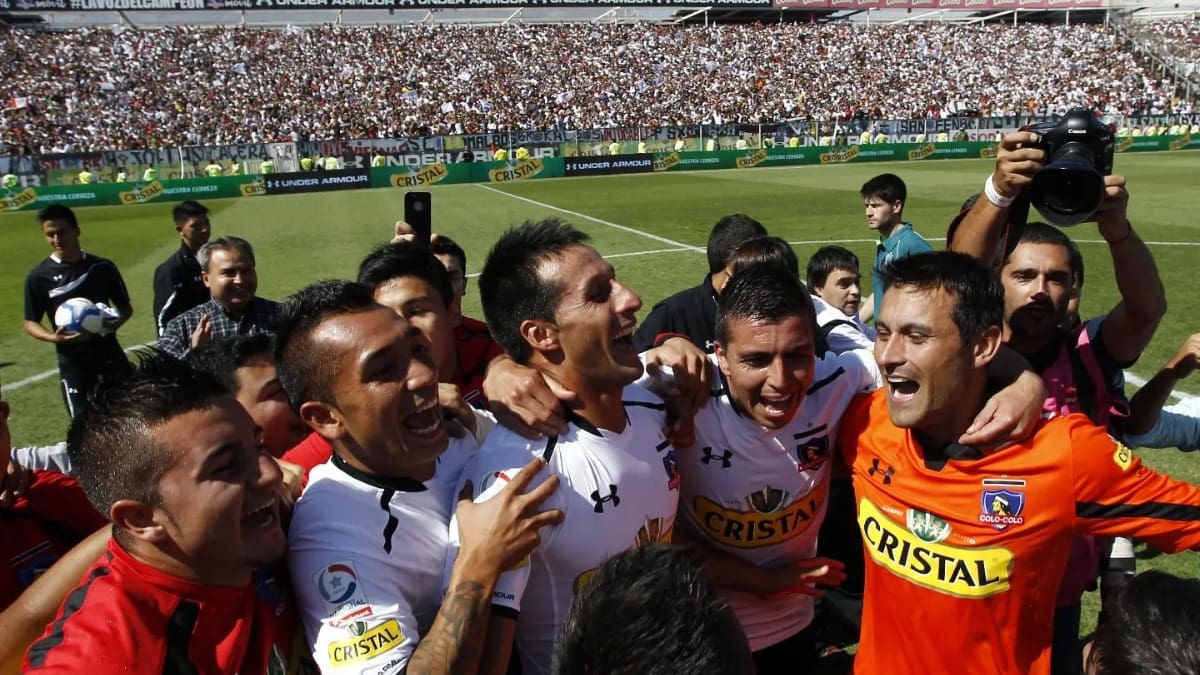Campeón con Colo Colo se retiró y ahora es presidente de este club del fútbol chileno